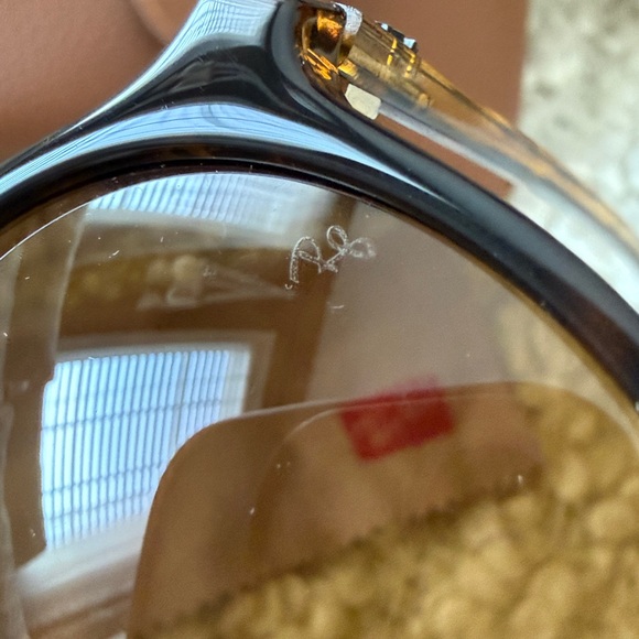 Ray Ban | Sunglasses - Picture 6 of 9